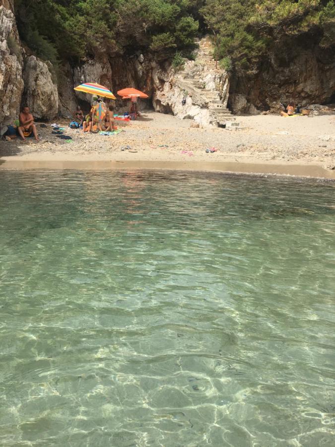Casa Vacanza Maria Antonieta Marina di Camerota Exterior foto